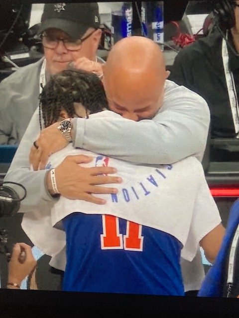 Brunson Drops 45 as Knicks Win NBA Championship Over Spurs